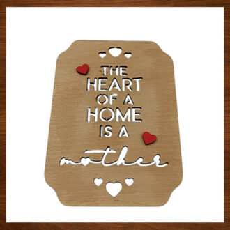 Ξύλινο διακοσμητικό στοιχείο Mother με καρδιές και χάραξη