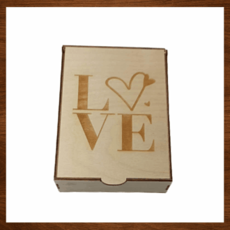 Ξύλινο κουτί δώρου Love για ρομαντικά δώρα